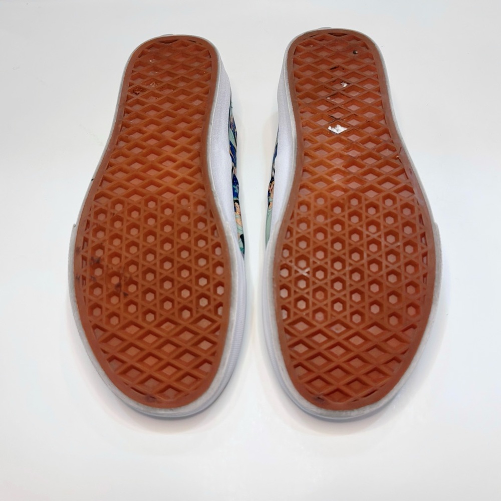 LIMITED EDITION Princess Jasmine Vans Sneakers - Picture 5 of 6